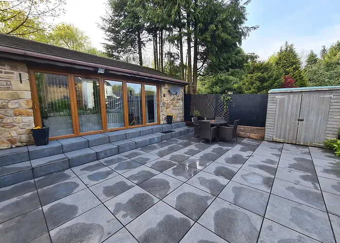 Dean Clough Lodge - Contemporary Self Contained Studio